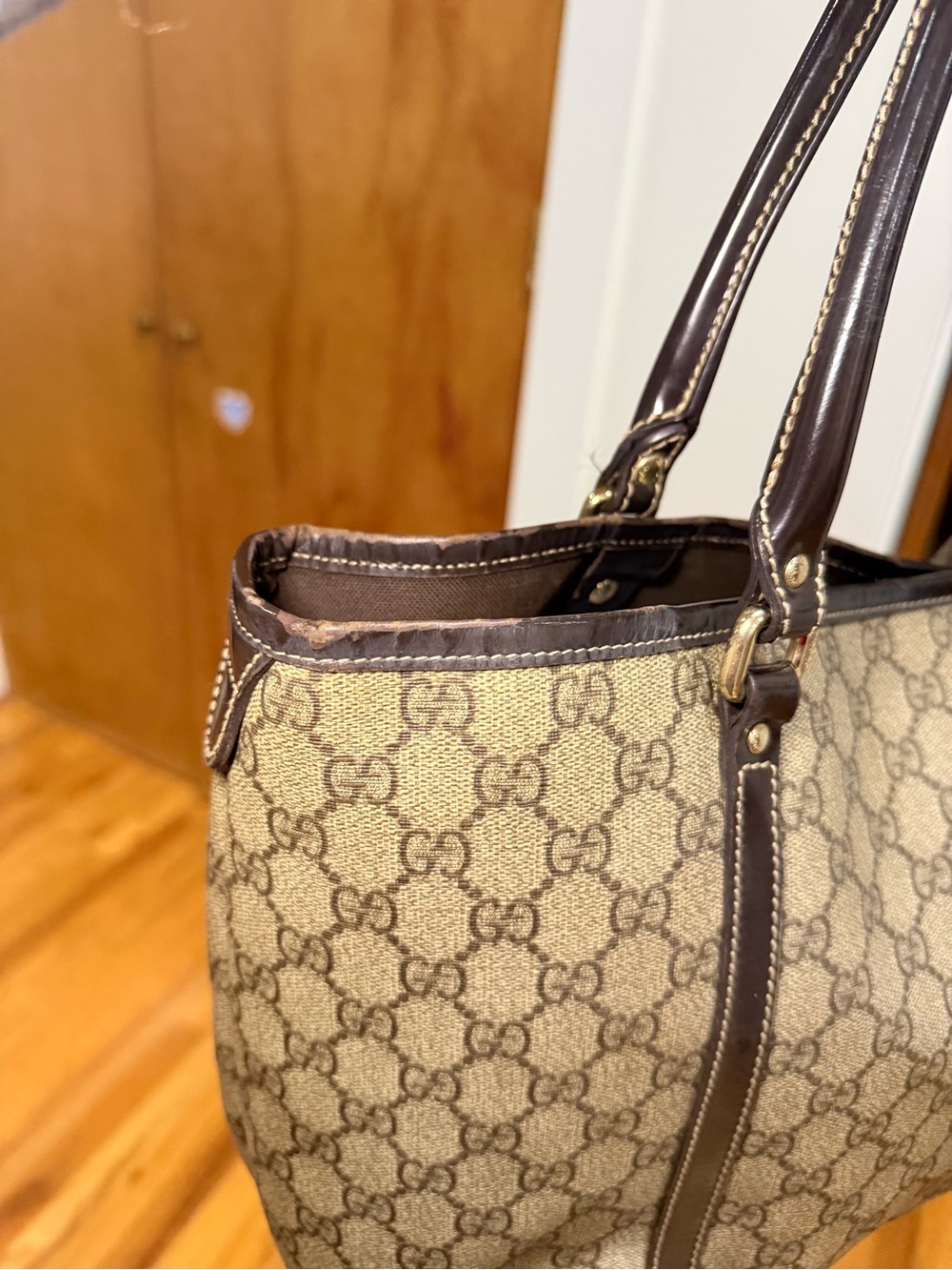 Gucci Beige GG Canvas Tote with Dark Brown Trim - Picture 5 of 16